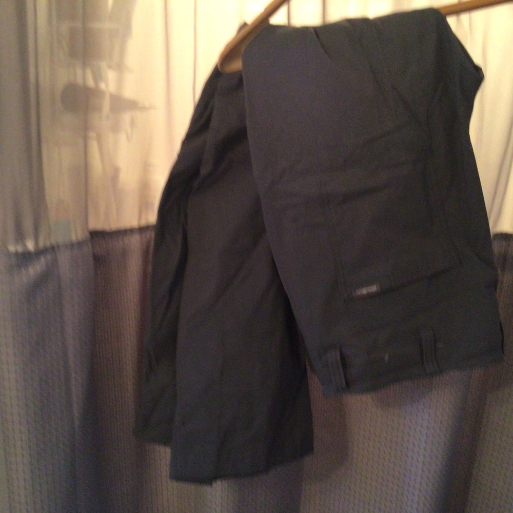 Eddie Bauer 38/30 dark hiking pants never worn